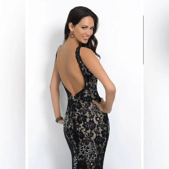 Intrigue by Blush Beaded Lace Dress Black Nude NWT - Picture 2 of 7